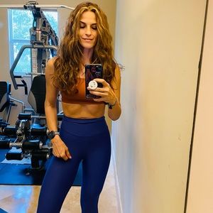 Meet your Posher, Carmen